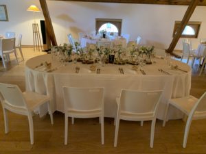 table_ovale_honneur_mariage